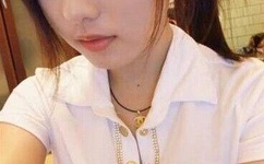 坐在老师的棒棒上写作业